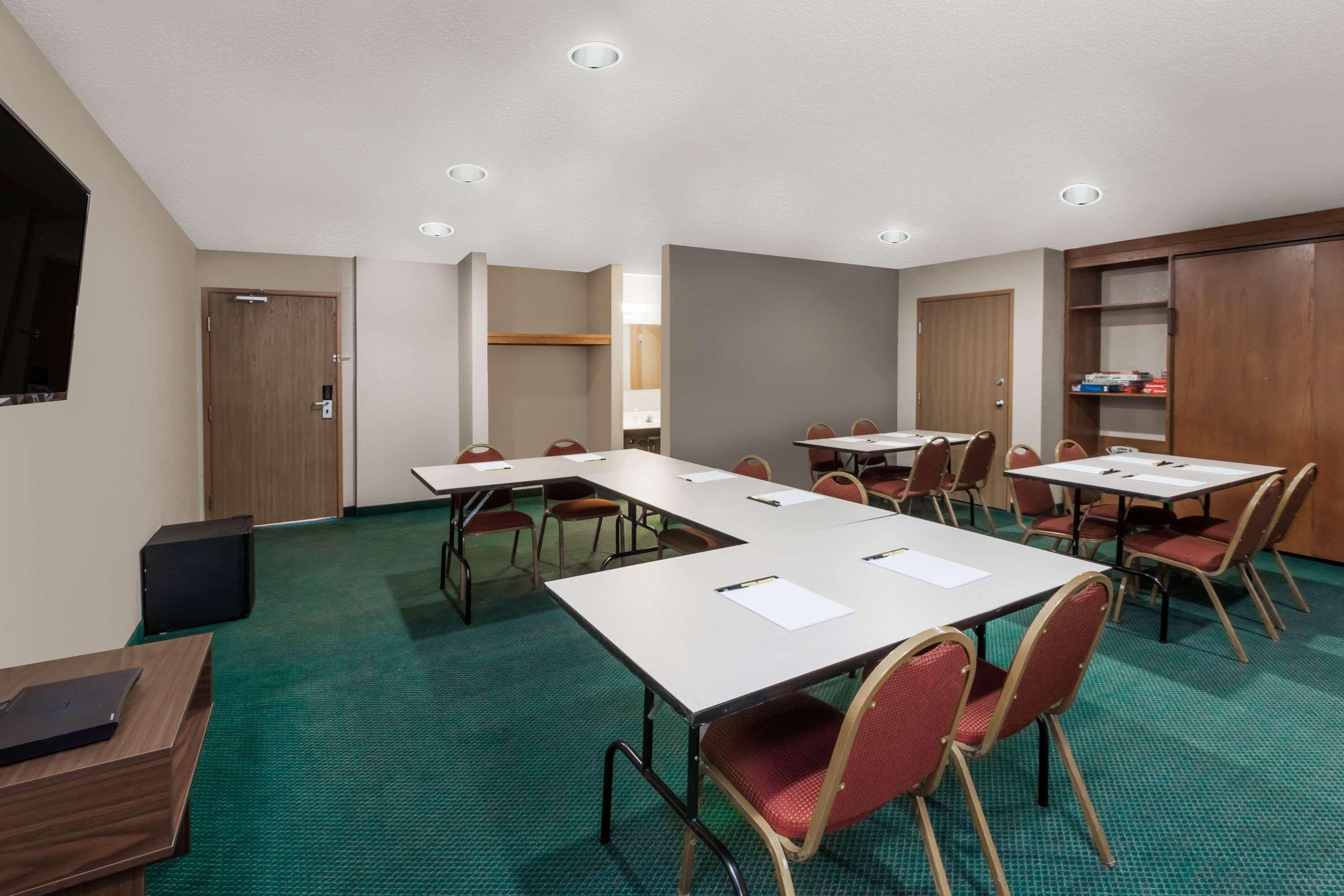 ซูเปอร์ 8 บาย วินด์แฮม ไอโอเนีย มิชิแกน Hotel Ionia ภายนอก รูปภาพ