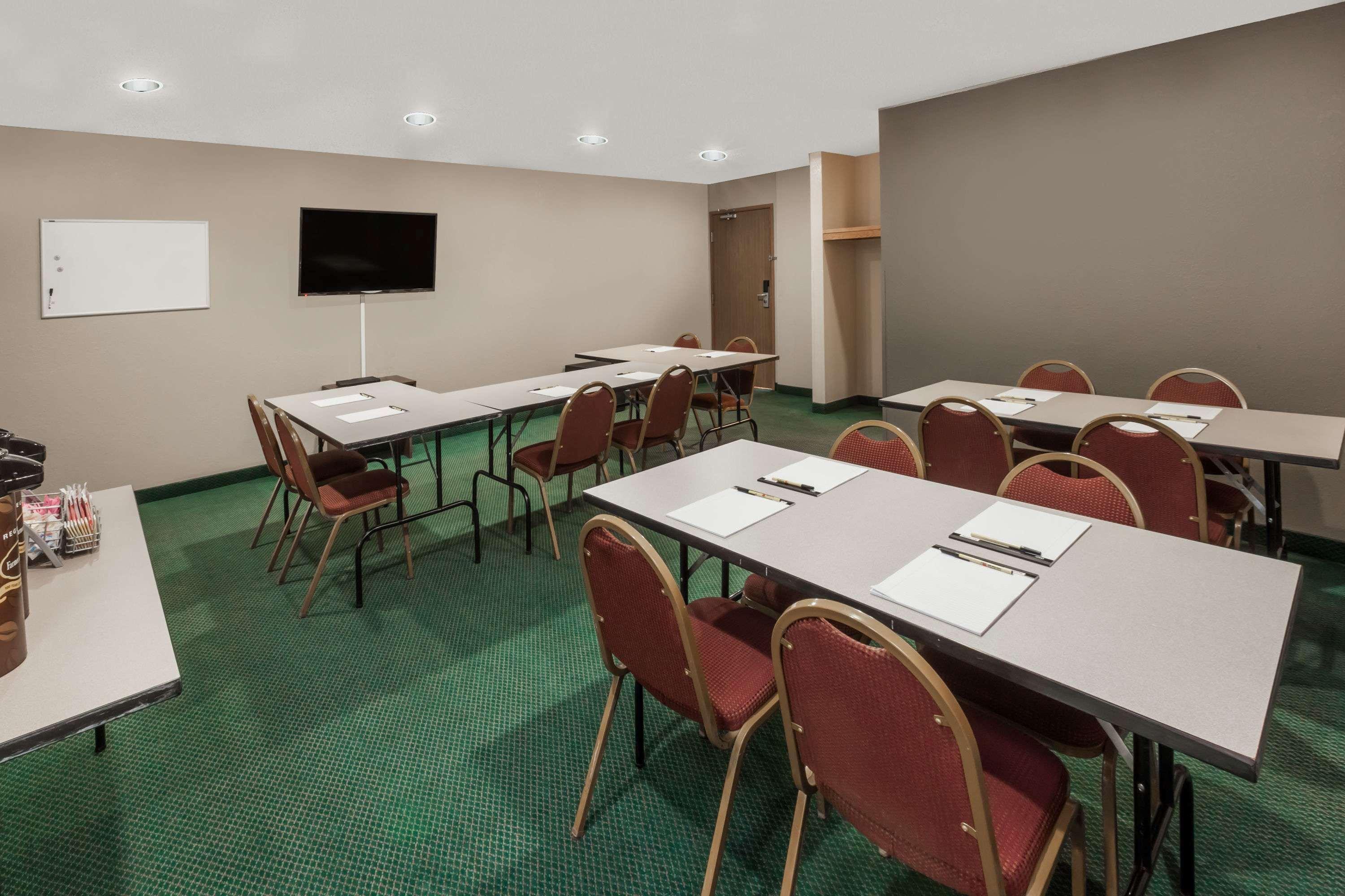 ซูเปอร์ 8 บาย วินด์แฮม ไอโอเนีย มิชิแกน Hotel Ionia ภายนอก รูปภาพ